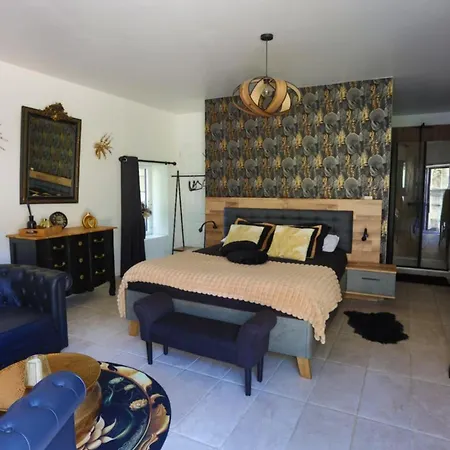 Le Clos Saint Fiacre Carentoir Exterior photo