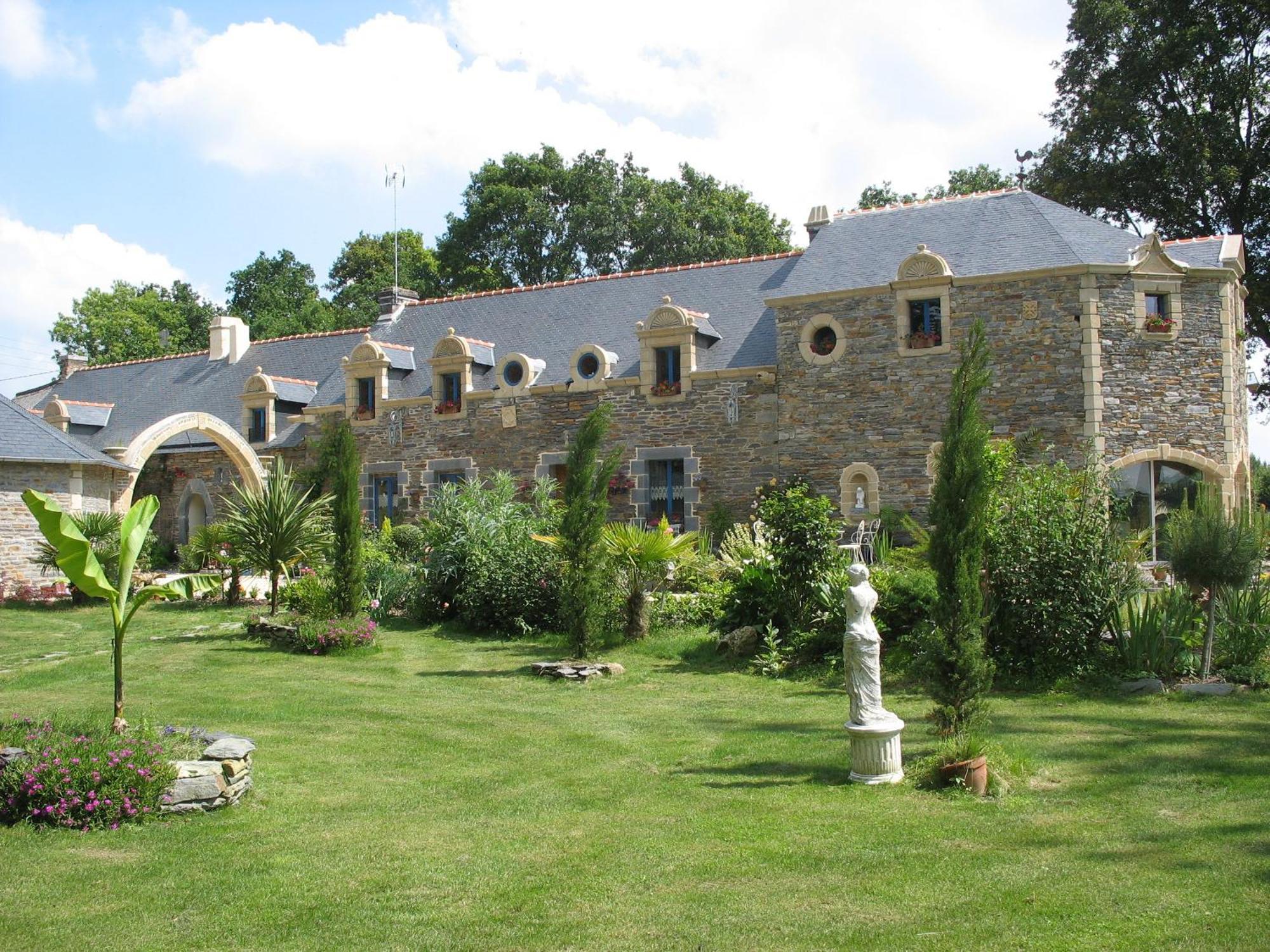 Guest house Le Clos Saint Fiacre 2*